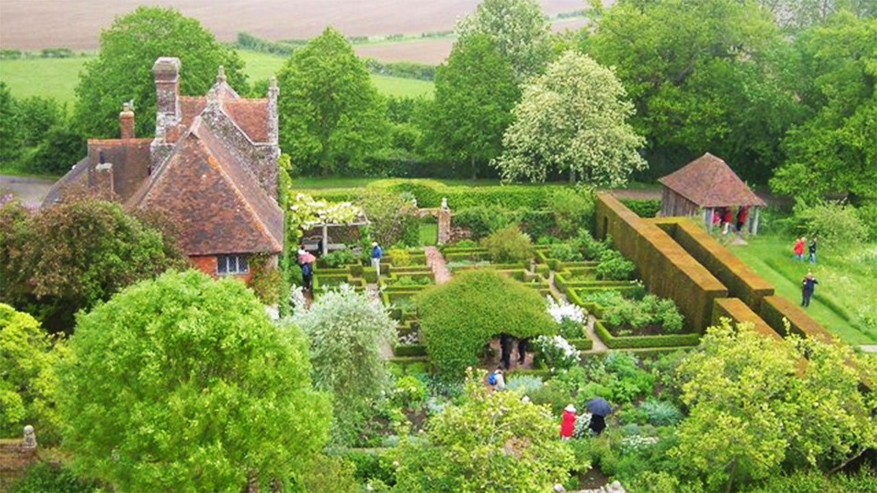 Sissinghurst Castle Garden