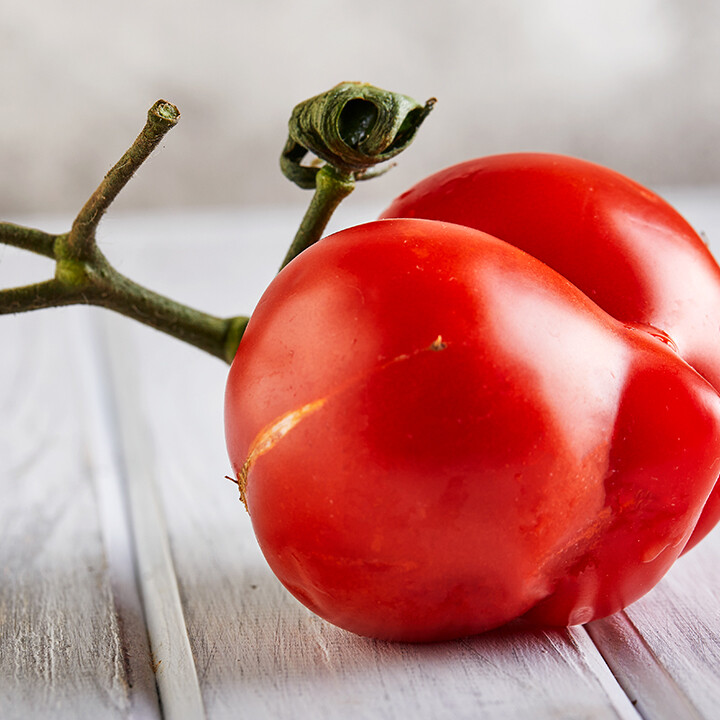 poisonous tomato